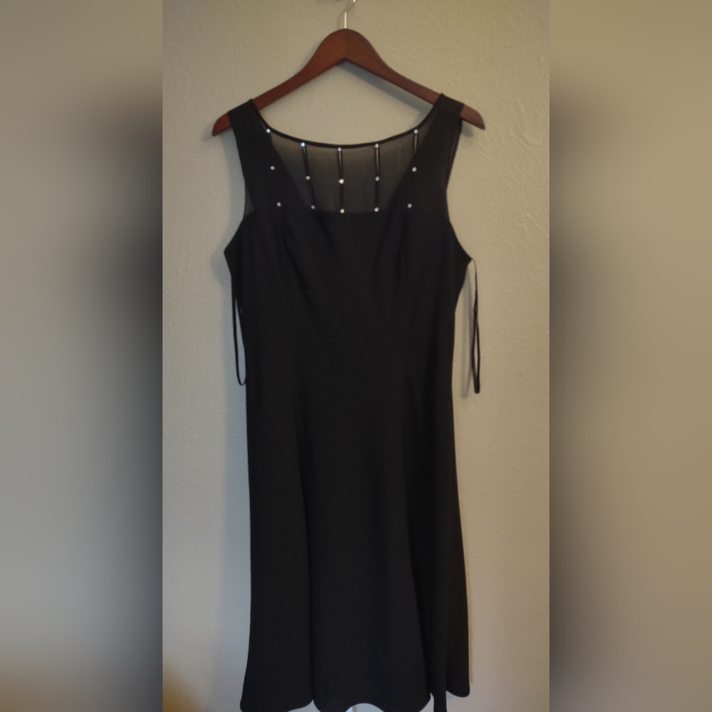 Evan-Picone Black Rhinestone Embellished Drape Back Dress Size 16 - Picture 8 of 16